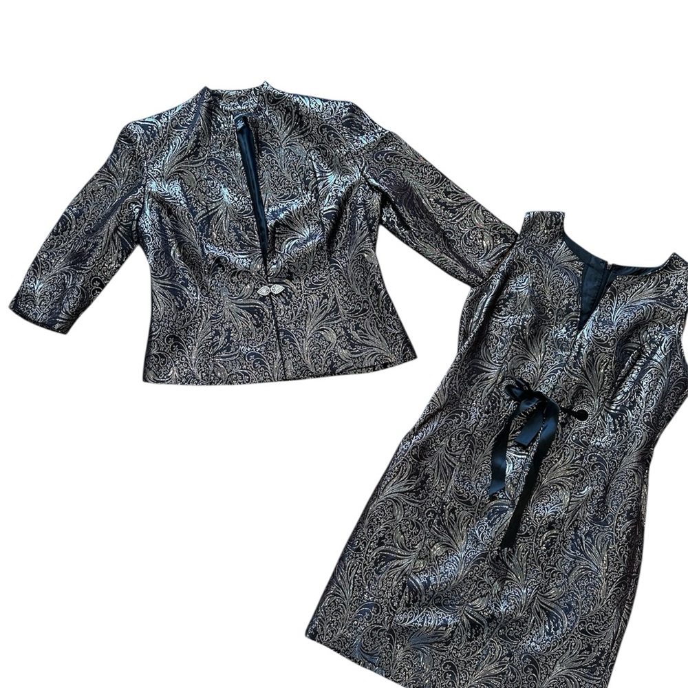 Vintage Two-piece  Metallic dress suit 12